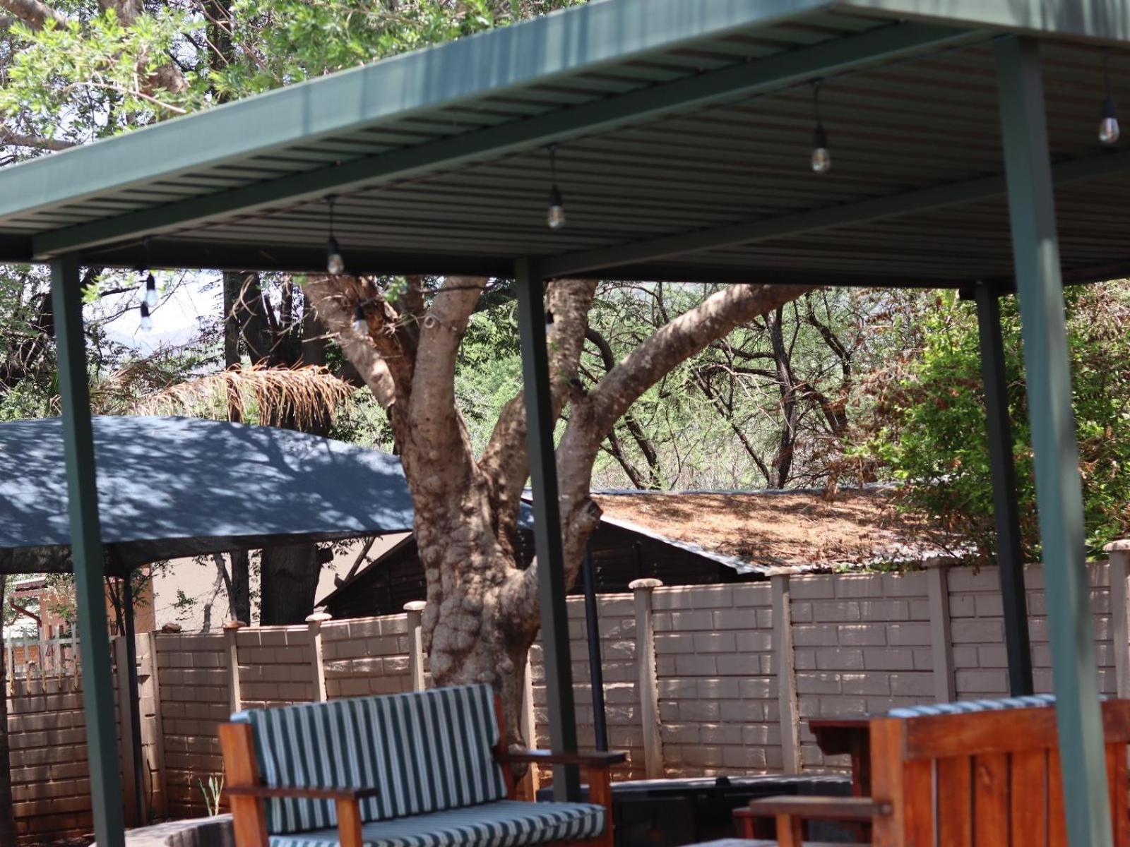 Karee Guesthouse ثابازيمبي المظهر الخارجي الصورة